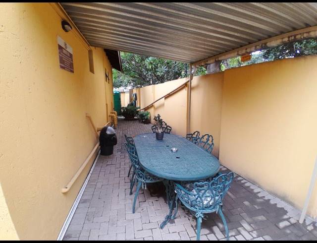 870M² BED & BREAKFAST FOR SALE IN SAFARI GARDENS